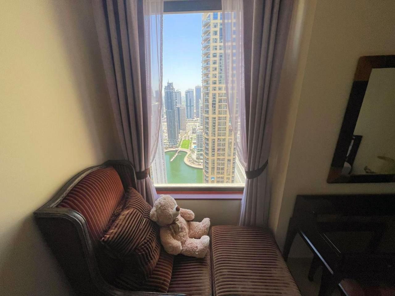 Family Apartment, Prime Location In Jbr, Location Managed By Sunnyhomes Appartement Dubaï